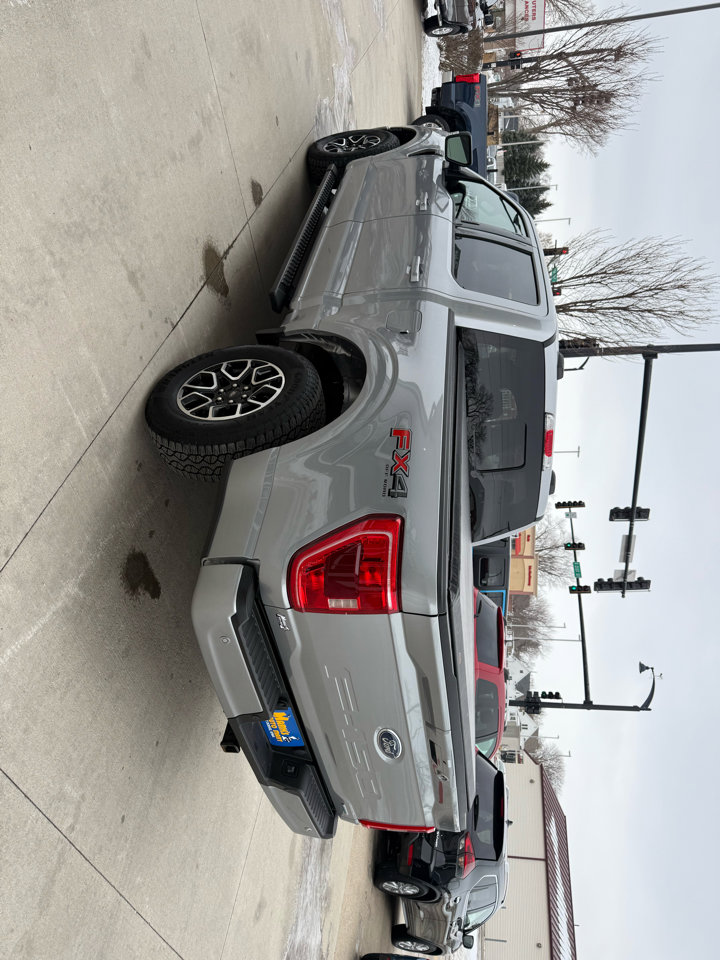 Used 2022 Ford F150 XLT w/ Equipment Group 302A High image 5