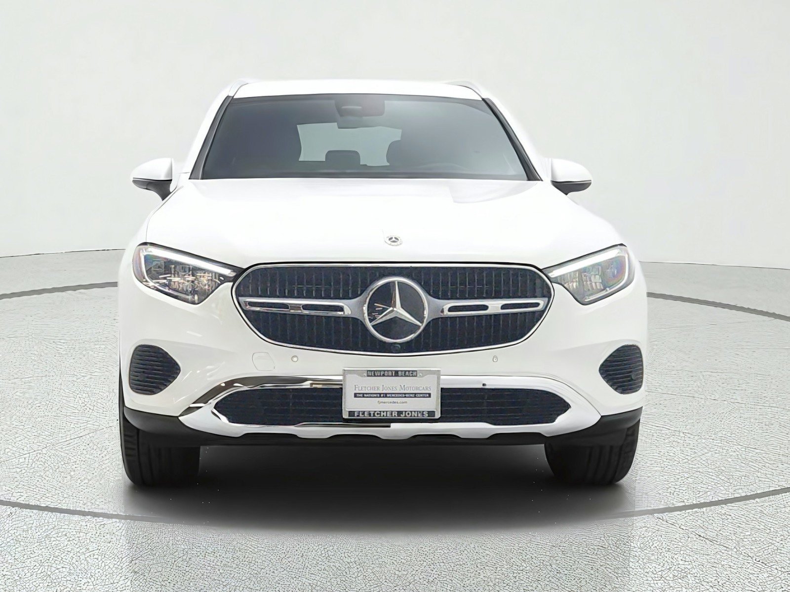Certified 2026 Mercedes-Benz GLC 300 image 2