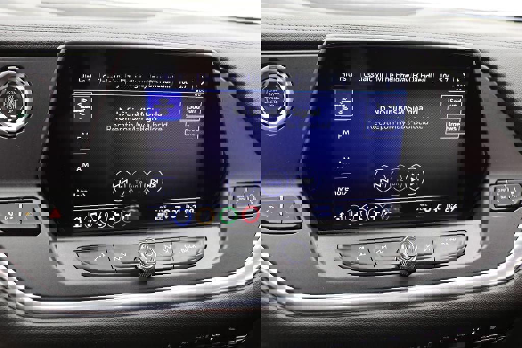 Used 2022 Chevrolet Blazer LT image 17