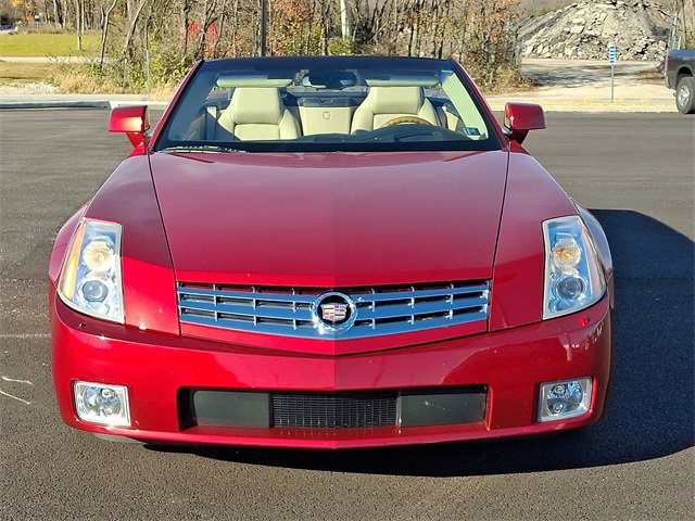 Used 2008 Cadillac XLR image 5