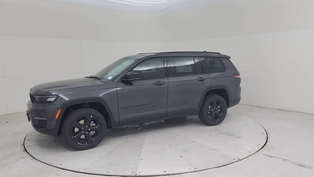 New 2025 Jeep Grand Cherokee L Limited w/ Black Appearance Package image 7
