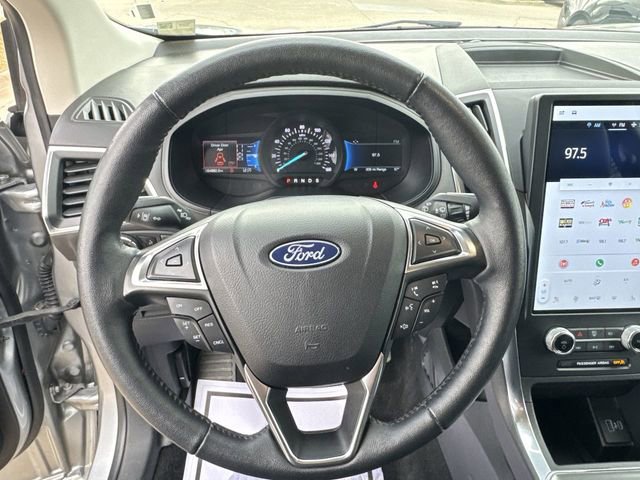 Used 2024 Ford Edge Titanium image 12