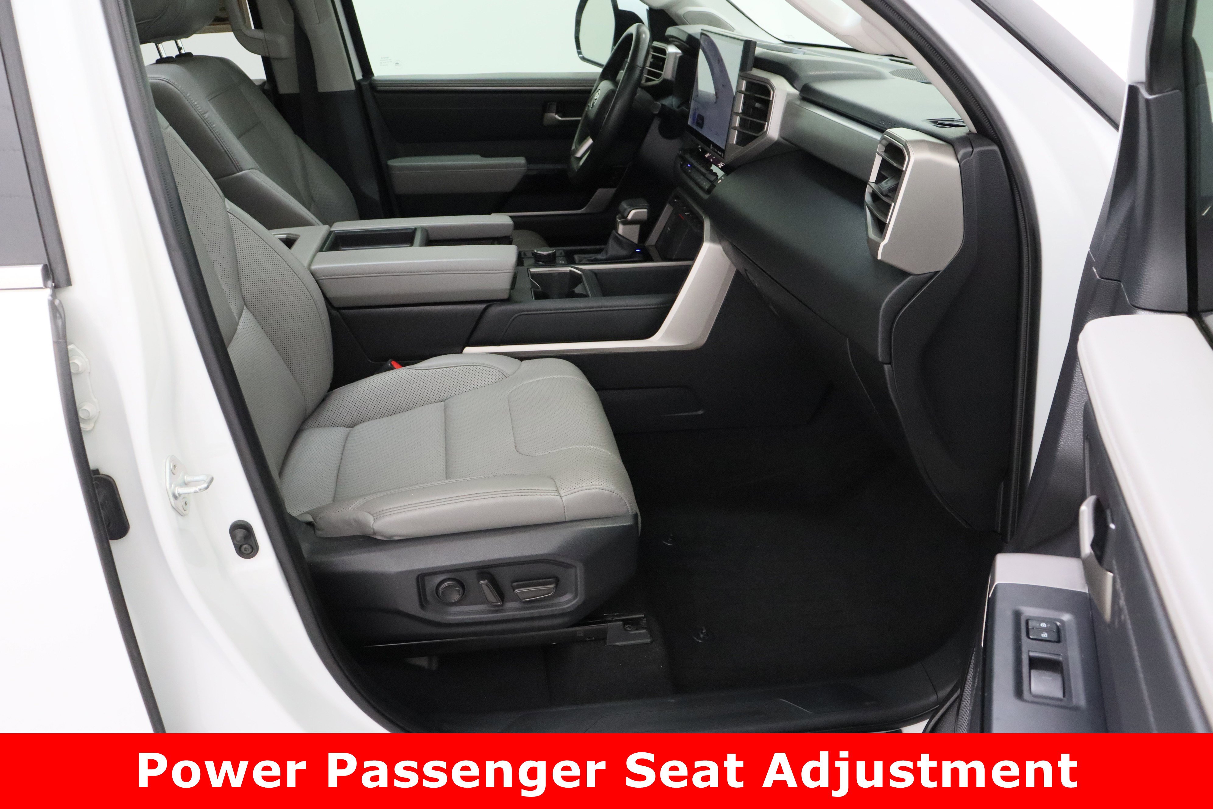 Used 2023 Toyota Tundra Limited image 41