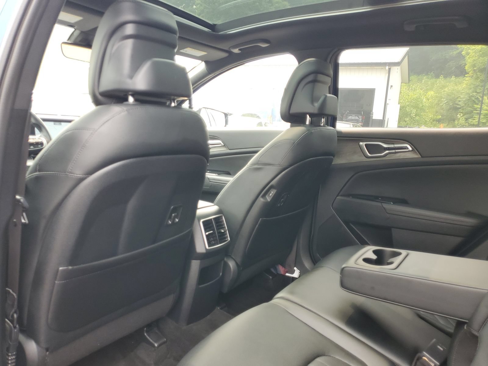 Certified 2024 Kia Sportage X-Line w/ X-Line Premium Package AWD/4WD image 28