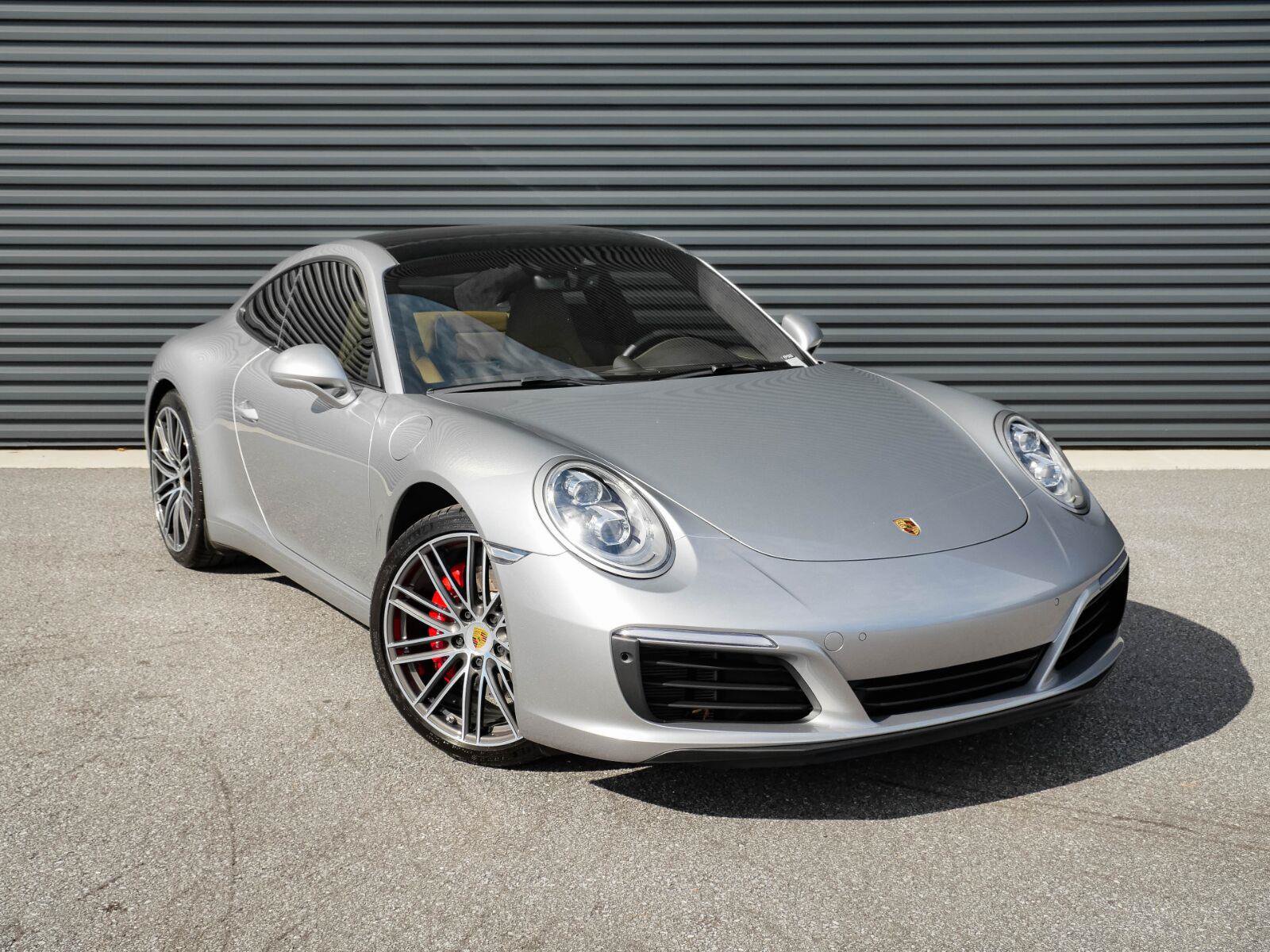 Used 2018 Porsche 911 Carrera S RWD image 22