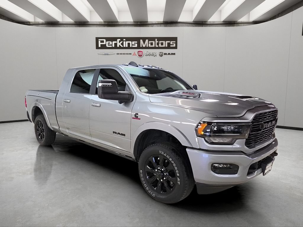 Used 2024 RAM 2500 Limited AWD/4WD image 8