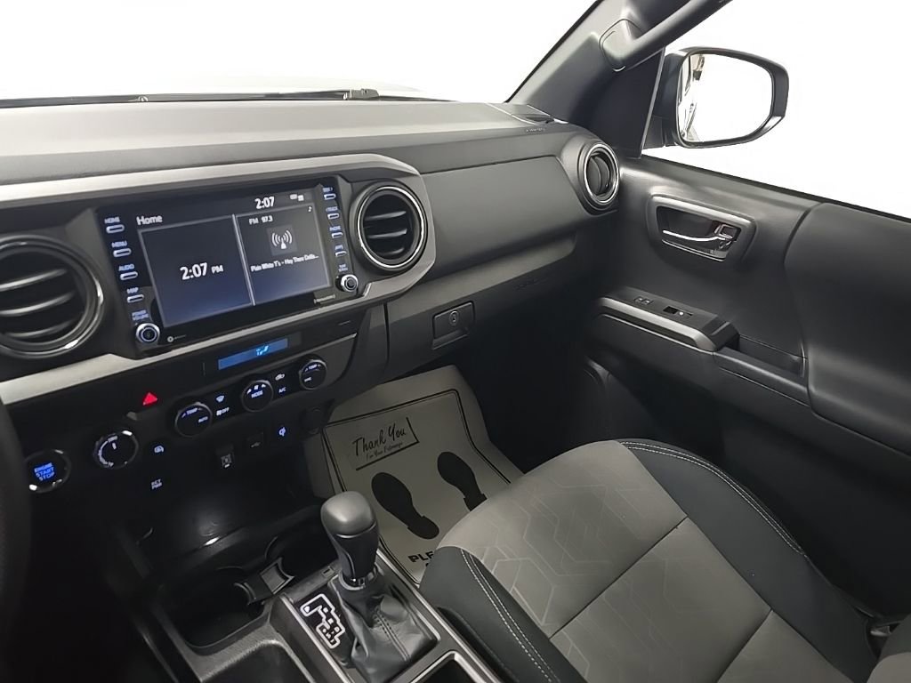 Used 2023 Toyota Tacoma TRD Off-Road w/ Black Out Package (TMS) AWD/4WD image 25