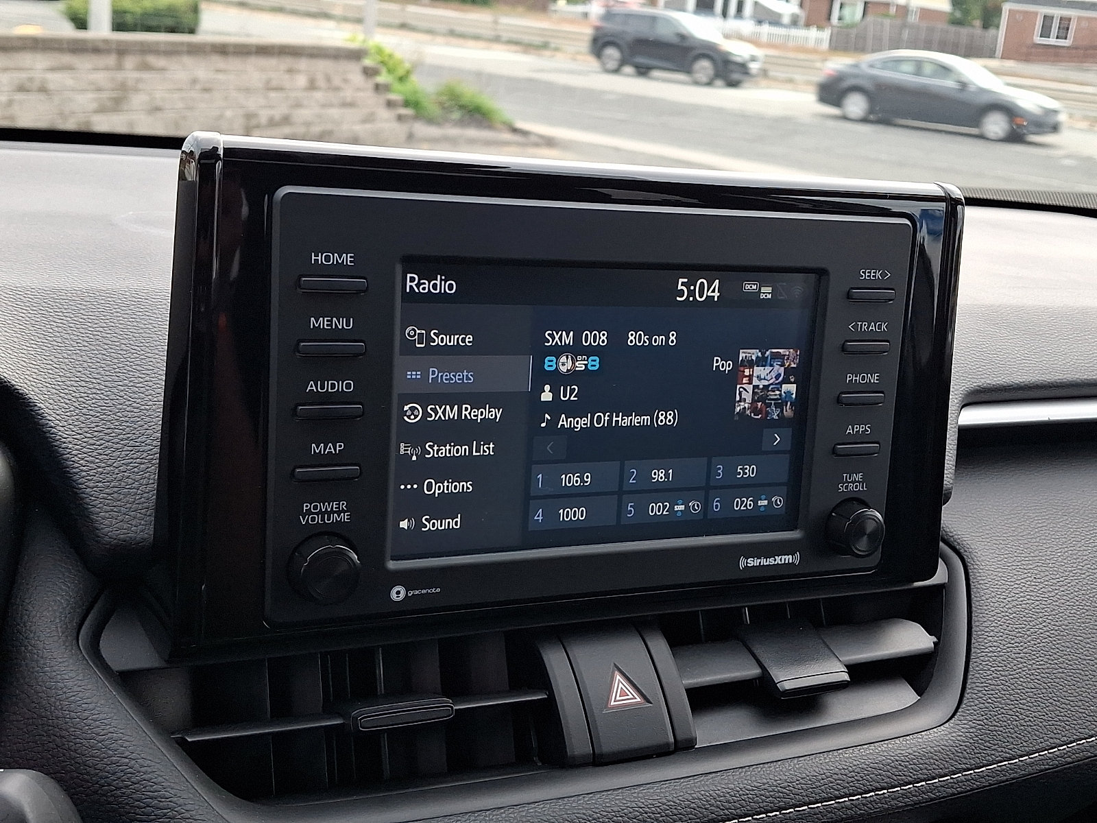 Used 2022 Toyota RAV4 XLE w/ Convenience Package AWD/4WD image 19