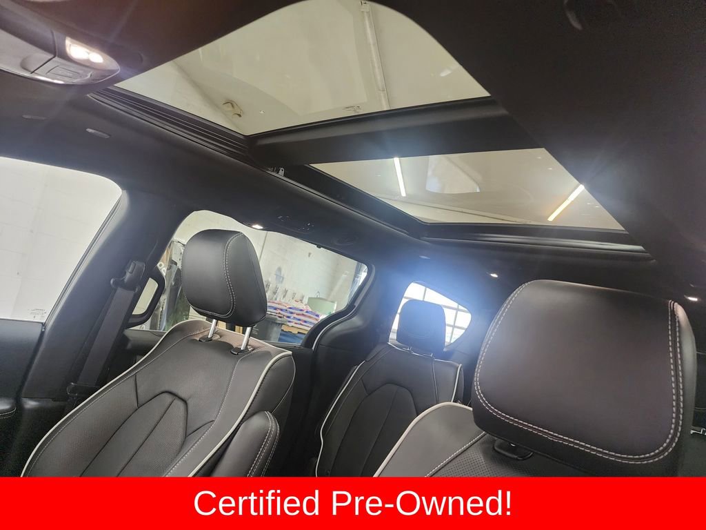 Used 2026 Chrysler Pacifica Limited image 22