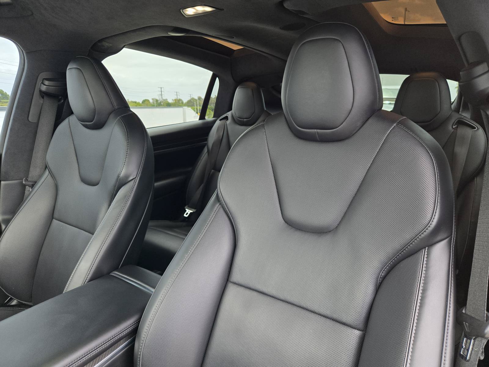 Used 2022 Tesla Model X Plaid AWD/4WD image 21