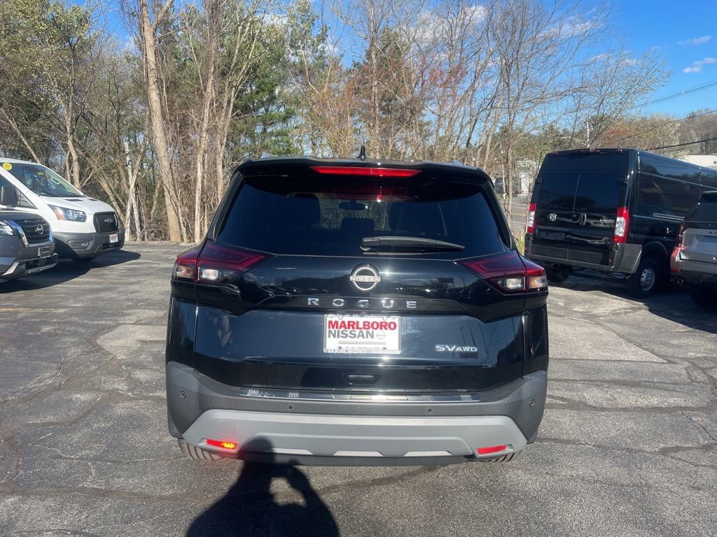 Certified 2023 Nissan Rogue SV w/ SV Premium B Package AWD/4WD image 6