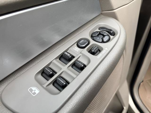 Used 2008 Dodge Ram 3500 Truck SXT w/ Navigation Convenience Group AWD/4WD image 12