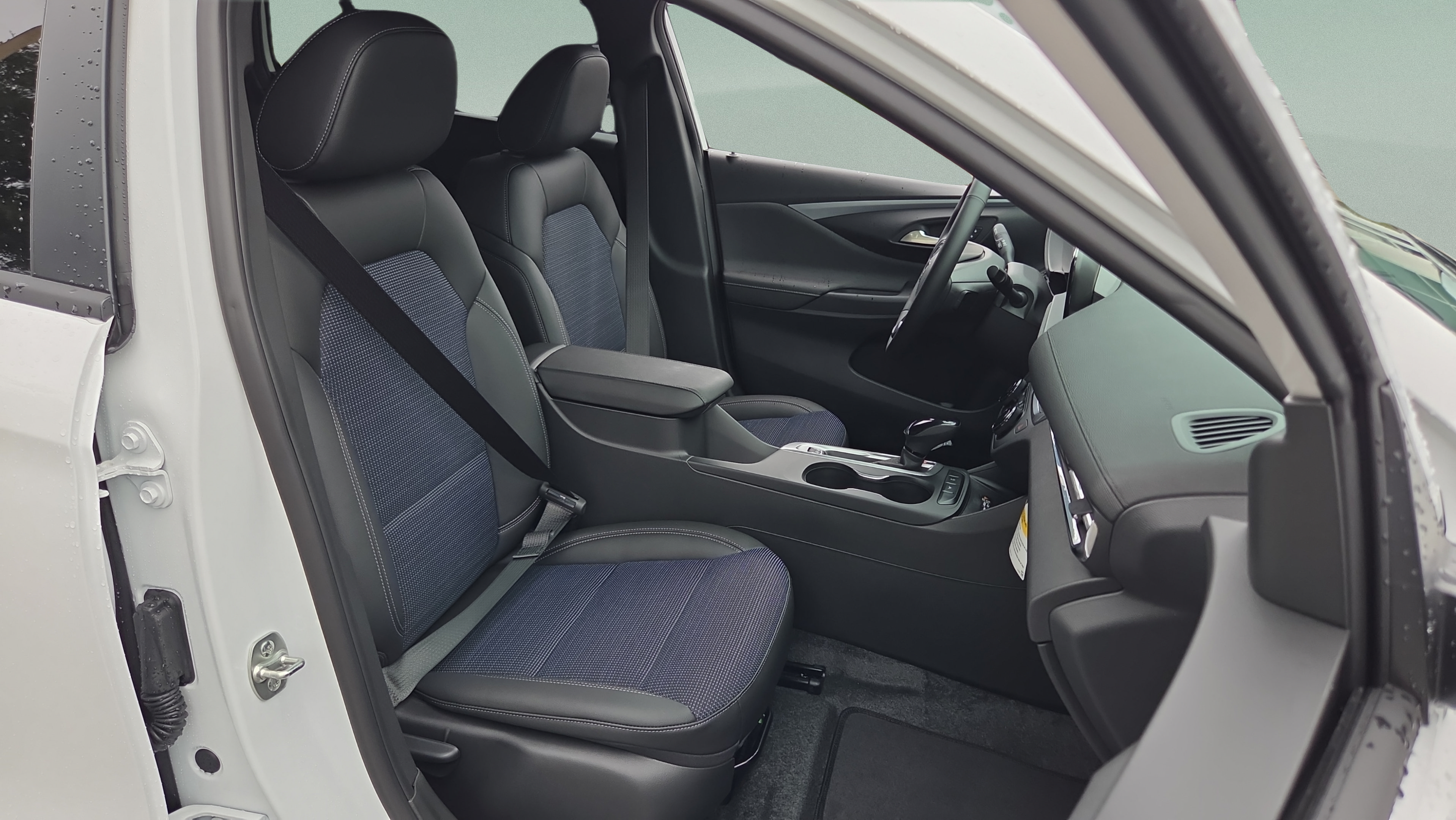 New 2026 Buick Envista Sport Touring w/ Convenience I Package FWD image 15