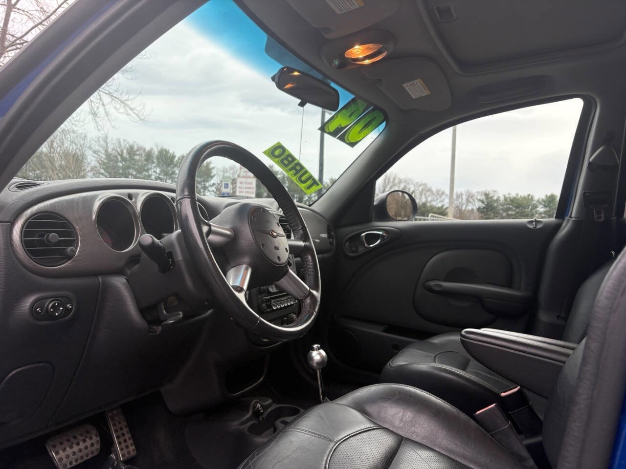 Used 2004 Chrysler PT Cruiser GT image 19