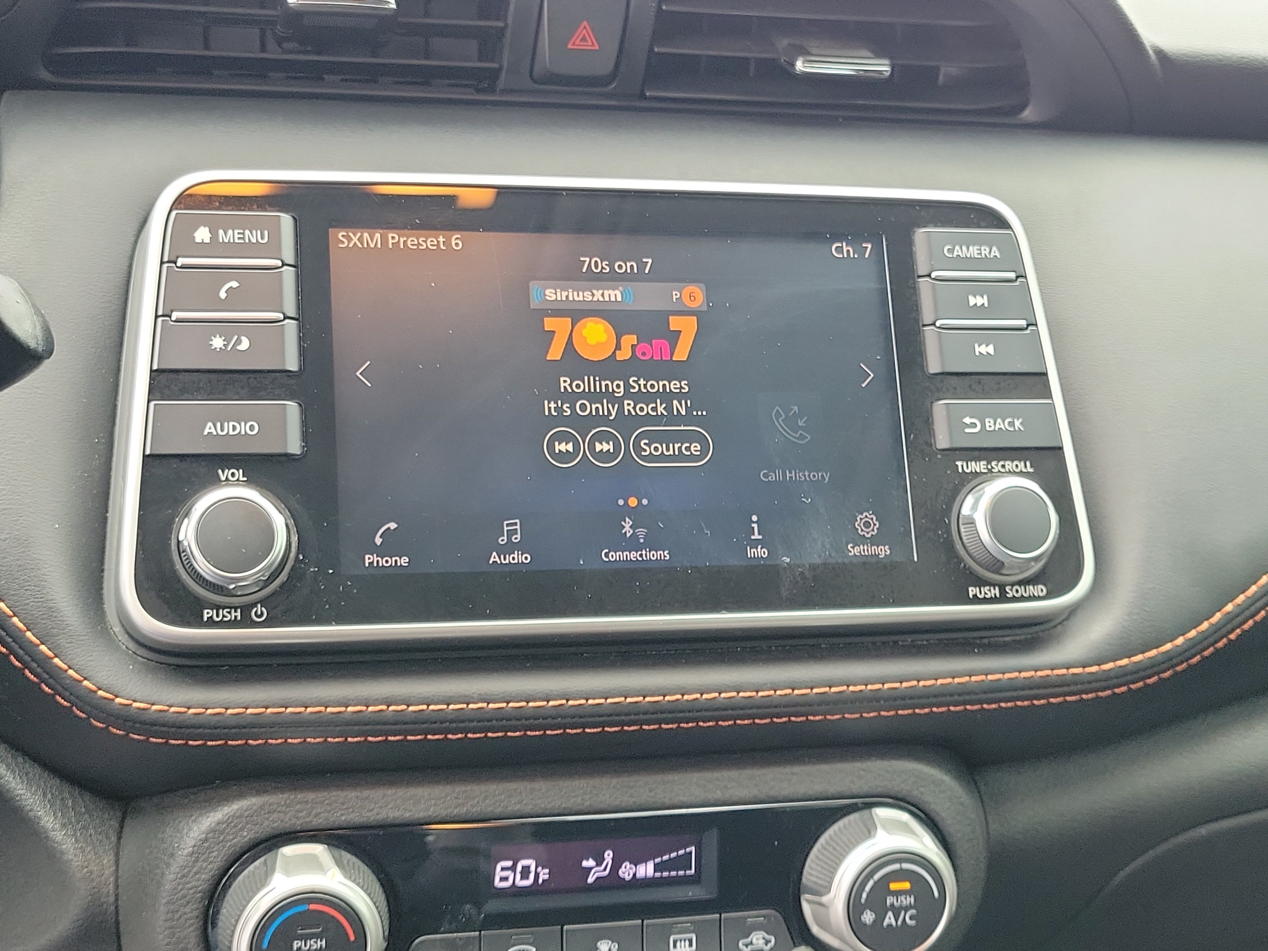 Used 2020 Nissan Kicks SR FWD image 26