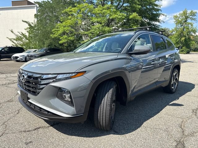 Used 2024 Hyundai Tucson SEL w/ Convenience Package AWD/4WD image 3
