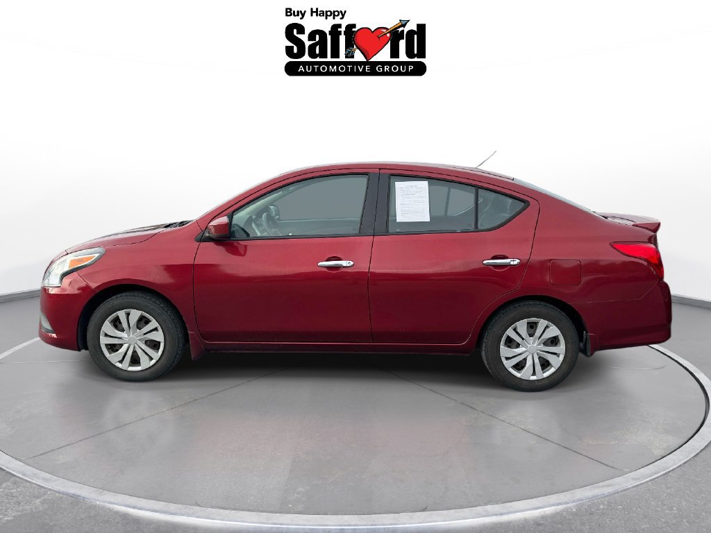 Used 2016 Nissan Versa SV FWD image 2