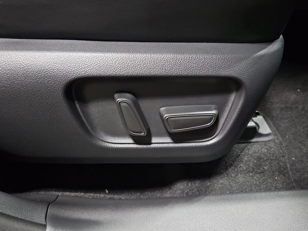 New 2026 Toyota RAV4 XSE AWD/4WD image 66