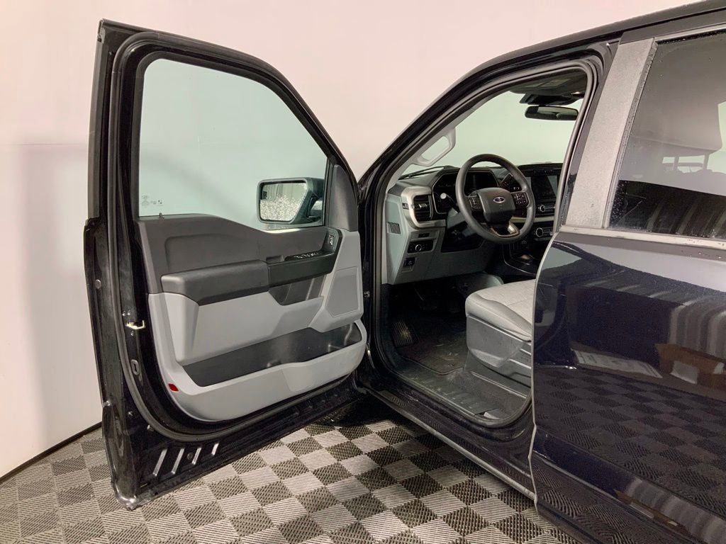 Used 2023 Ford F150 XL w/ XL Chrome Appearance Package AWD/4WD image 17