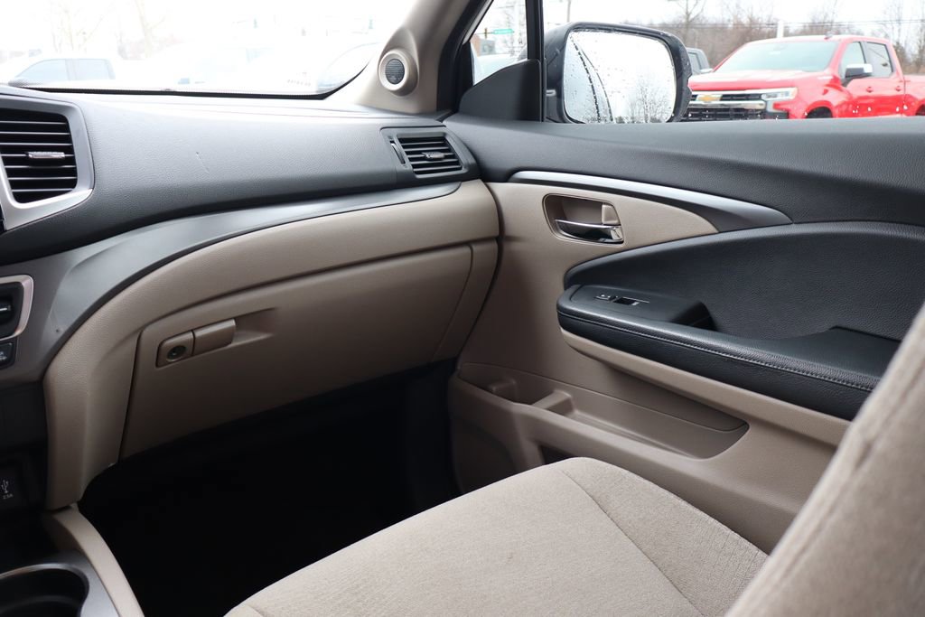 Used 2016 Honda Pilot EX image 35