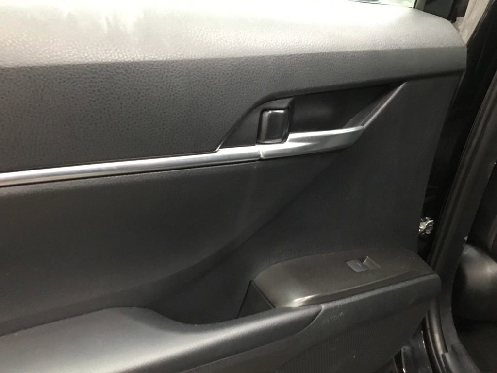 Used 2024 Toyota Camry LE image 12