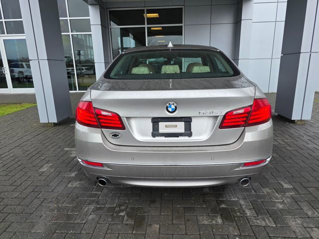 Used 2016 BMW 535i Sedan RWD image 3