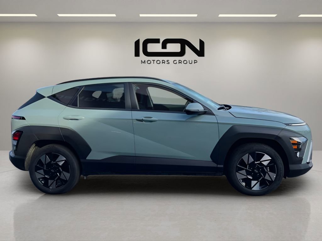Used 2025 Hyundai Kona SEL FWD image 8