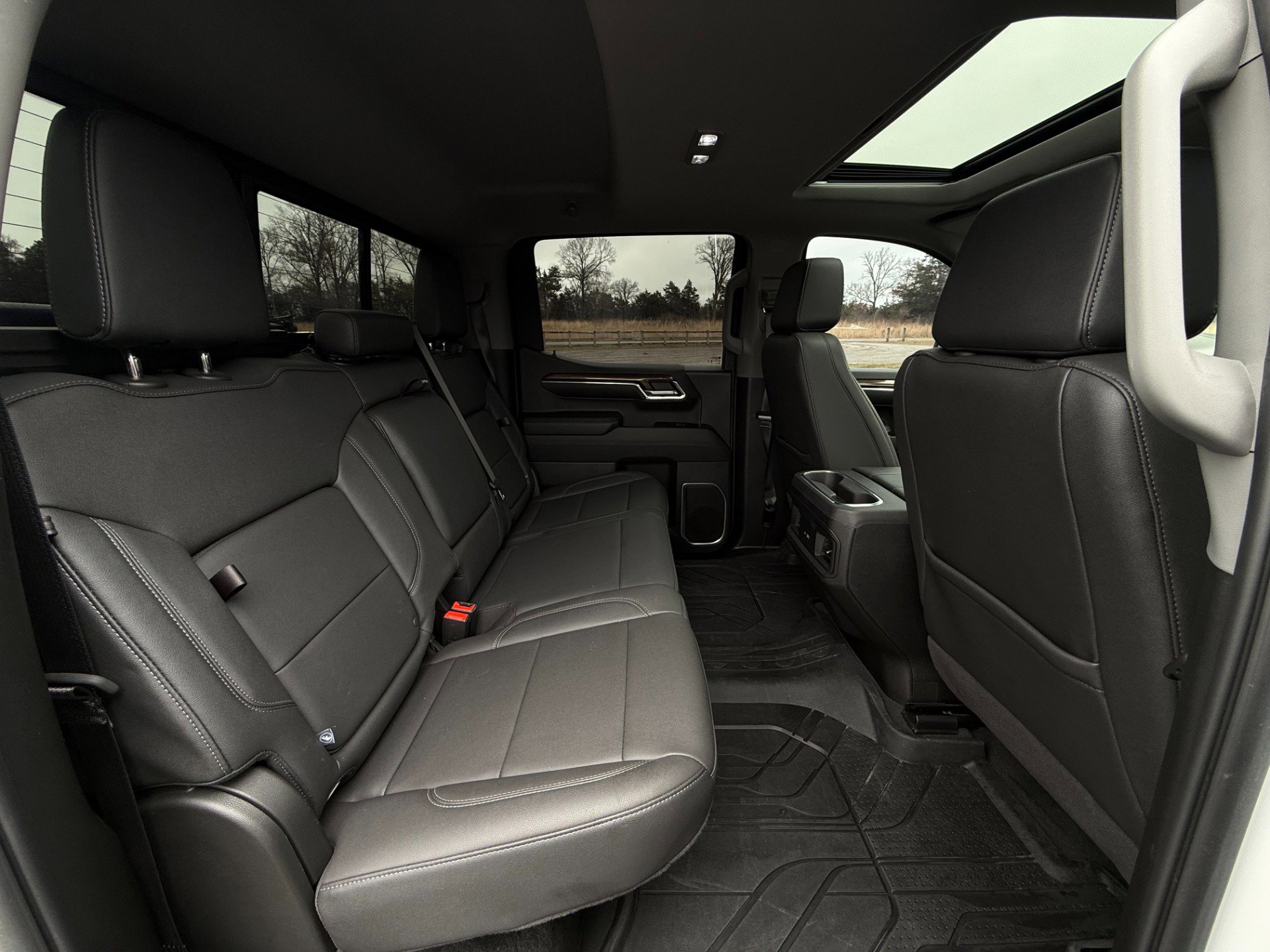 Used 2024 Chevrolet Silverado 1500 RST w/ Redline Edition image 23