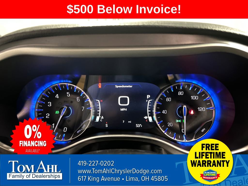 New 2026 Chrysler Pacifica Select image 14