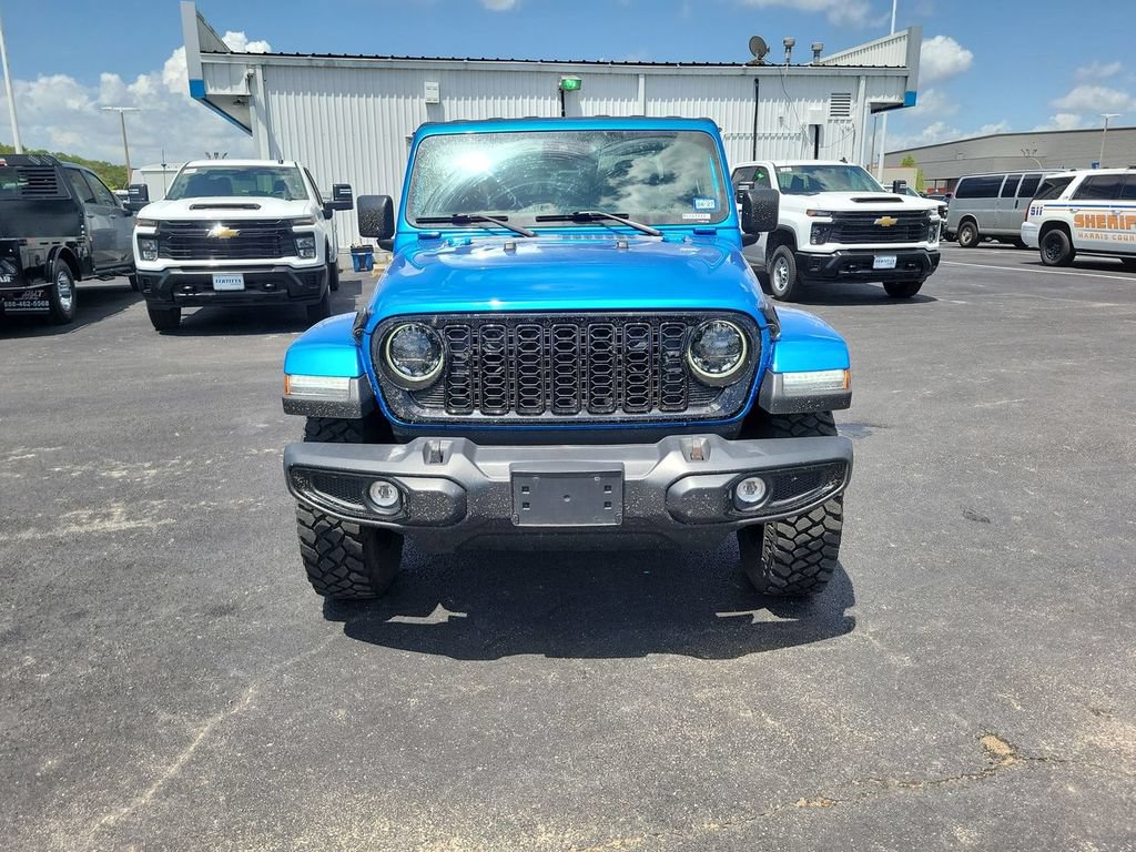 Used 2024 Jeep Gladiator Sport AWD/4WD image 28