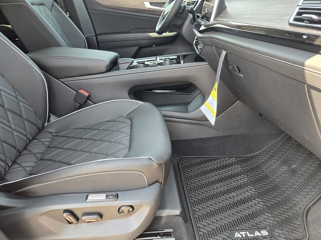 New 2026 Volkswagen Atlas SEL Premium R-Line image 12