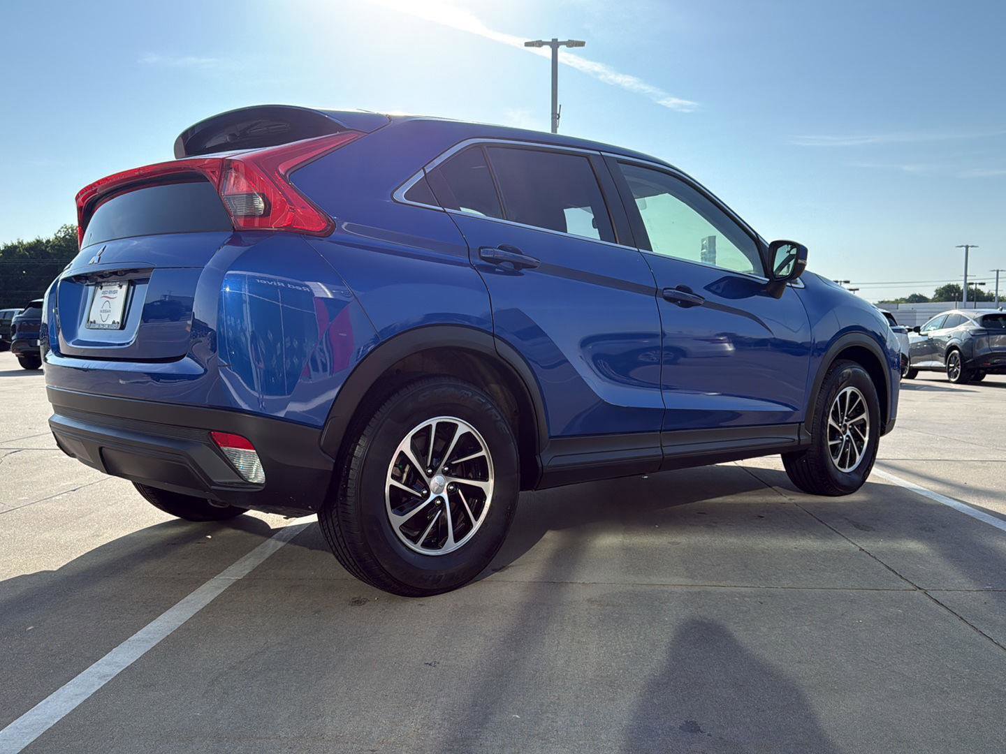 Used 2020 Mitsubishi Eclipse Cross ES FWD image 6