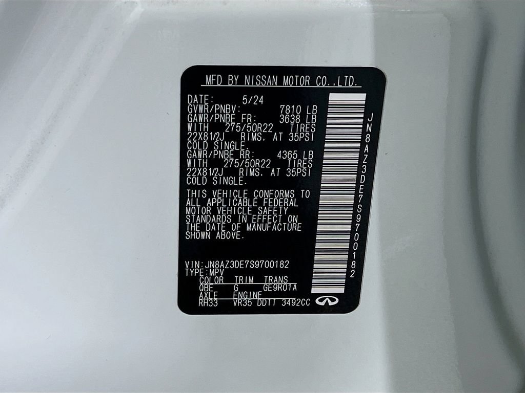 Used 2025 INFINITI QX80 Sensory AWD/4WD image 35