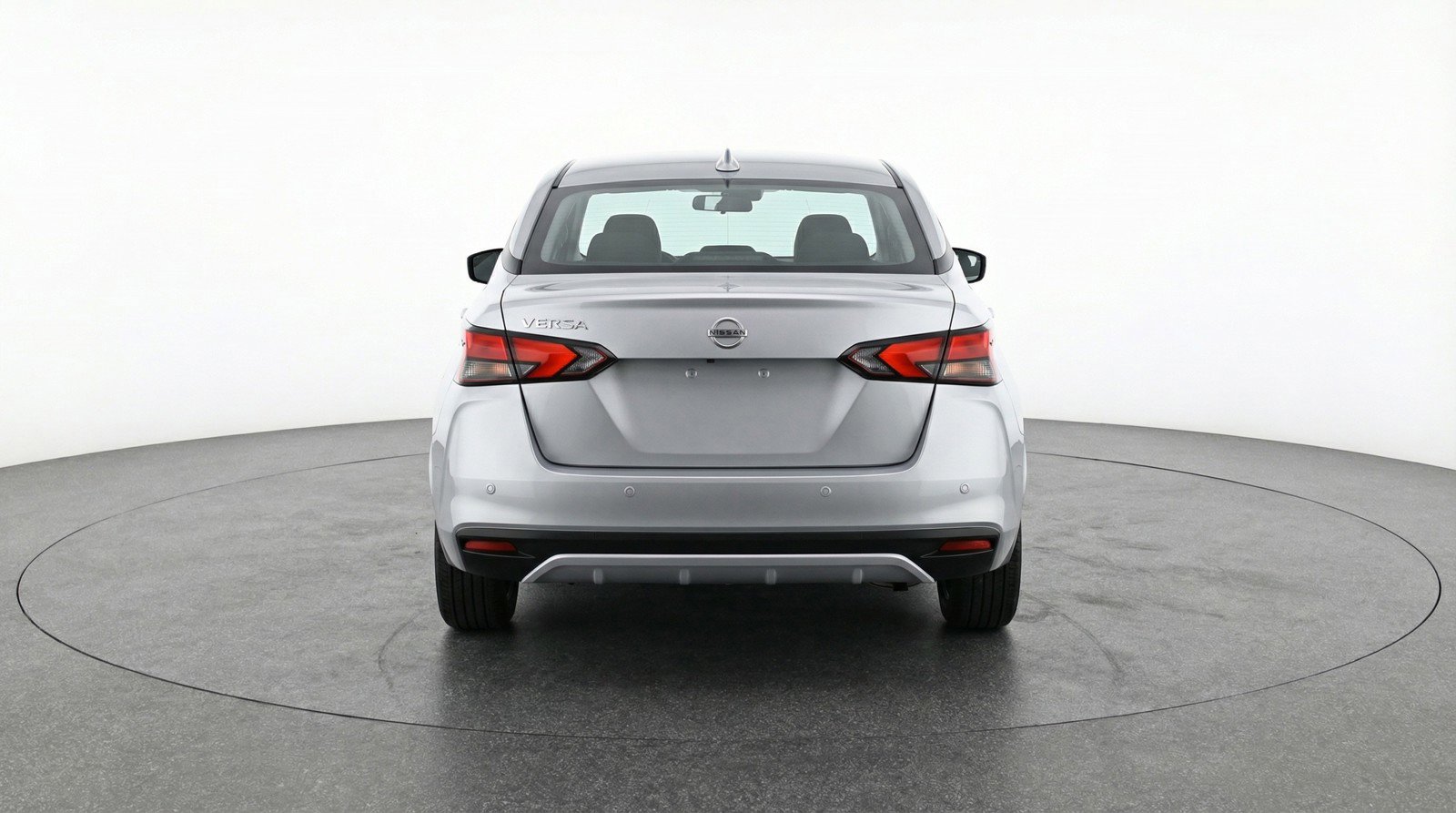 Used 2025 Nissan Versa SV image 7