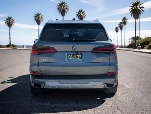 Used 2026 BMW X5 xDrive40i w/ Climate Comfort Package AWD/4WD image 6