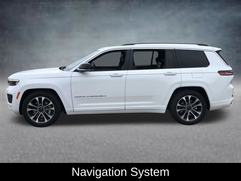 Certified 2022 Jeep Grand Cherokee L Overland w/ Luxury Tech Group IV image 3