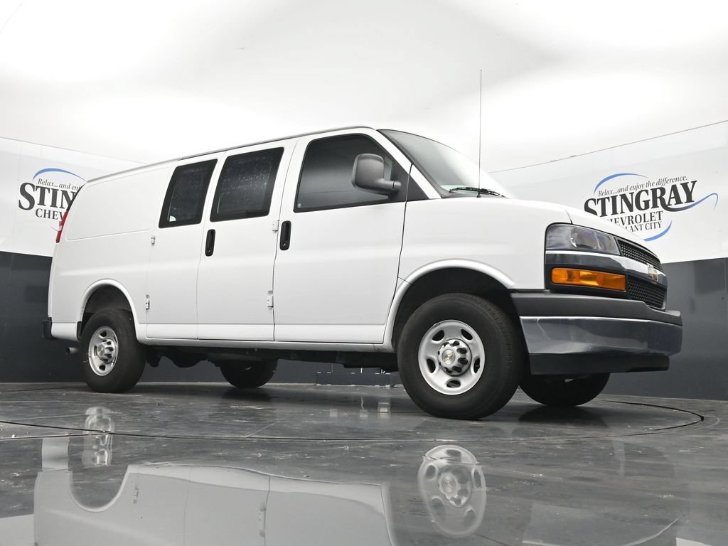 Certified 2025 Chevrolet Express 2500 w/ Driver Convenience Package RWD image 26