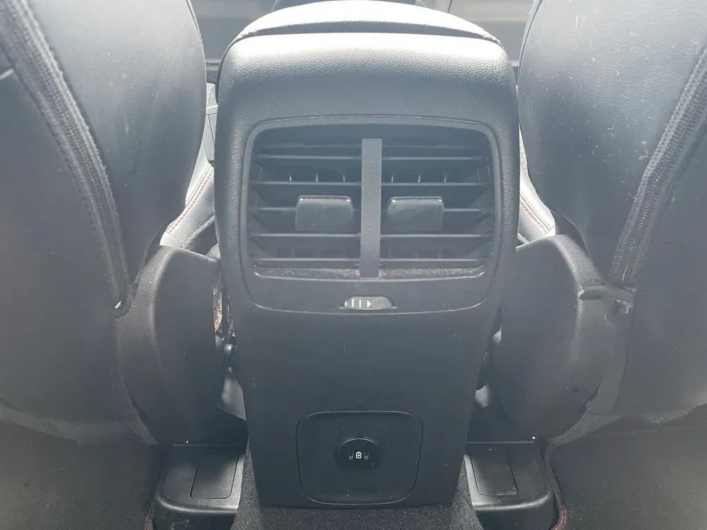 Used 2023 Ford Escape ST-Line Select AWD/4WD image 50
