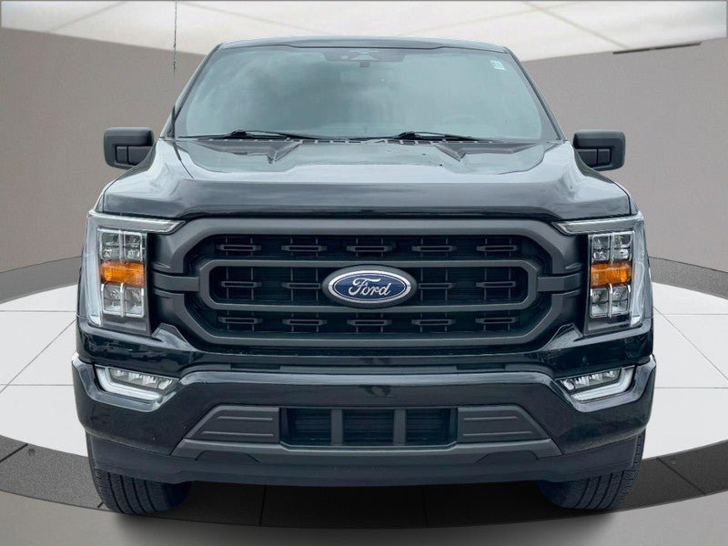 Used 2023 Ford F150 XLT w/ Equipment Group 302A High RWD image 9
