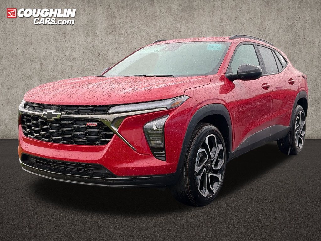 New 2026 Chevrolet Trax RS w/ Sunroof Package FWD image 3