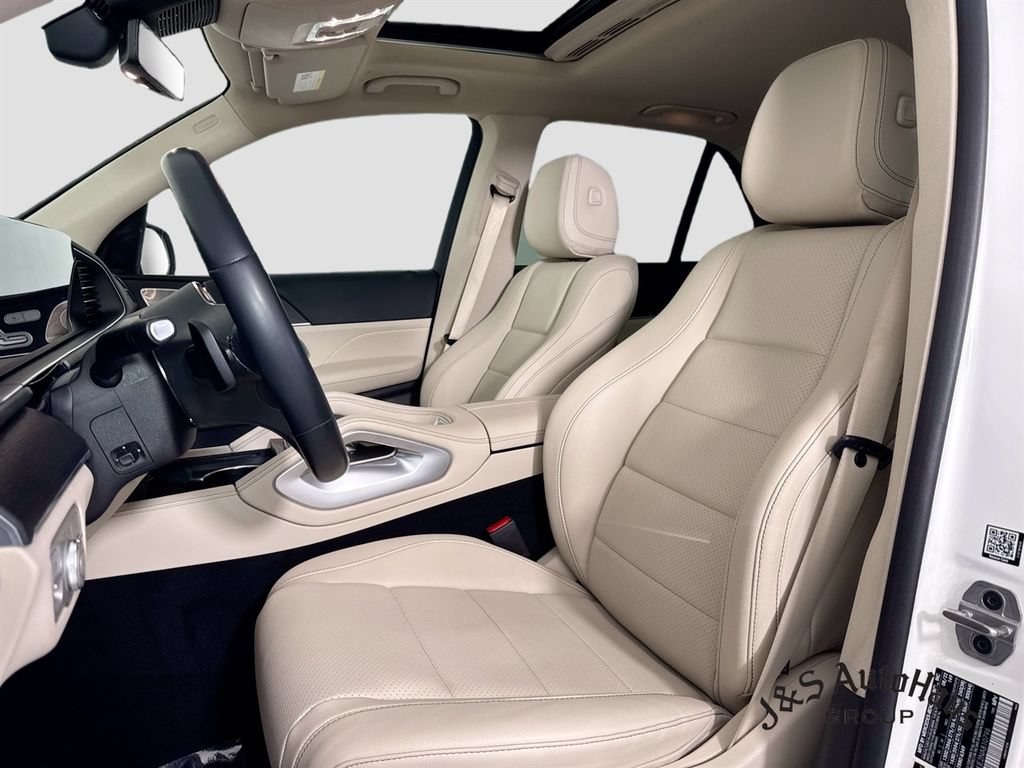 Used 2022 Mercedes-Benz GLE 350 w/ 3rd Row Seat Package image 11