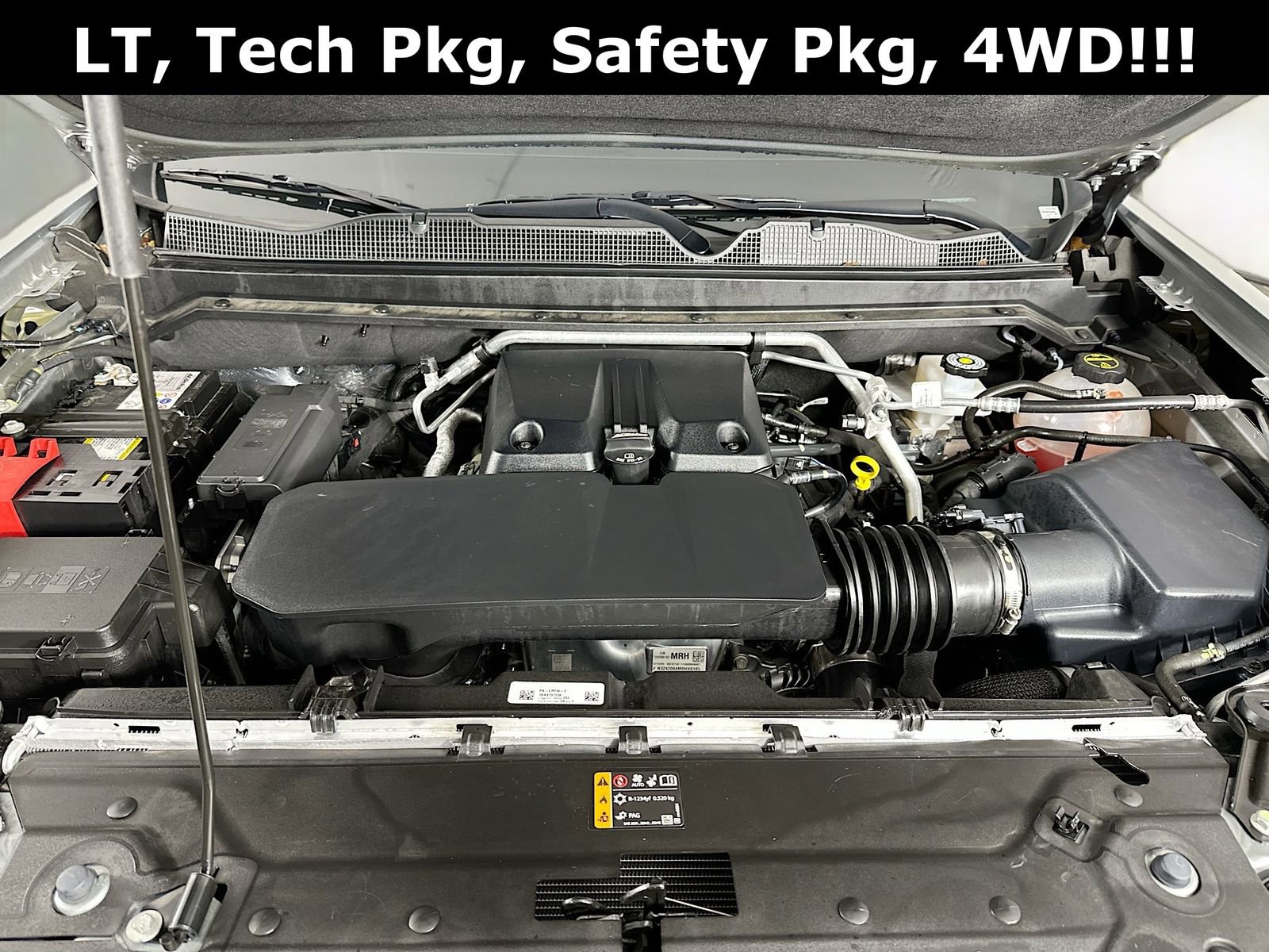 Used 2024 Chevrolet Colorado LT w/ LT Convenience Package II image 31