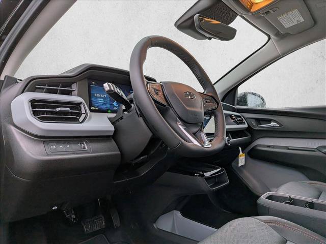 New 2027 Chevrolet Bolt RS w/ Technology Package FWD image 9