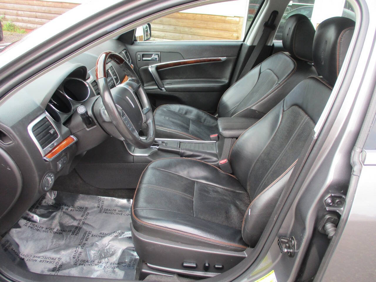 Used 2010 Lincoln MKZ FWD image 15