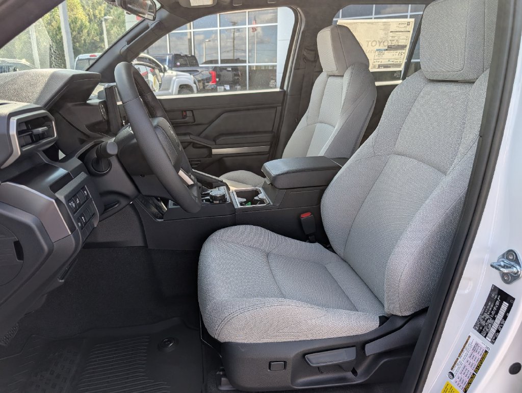 New 2026 Toyota 4Runner SR5 AWD/4WD image 12