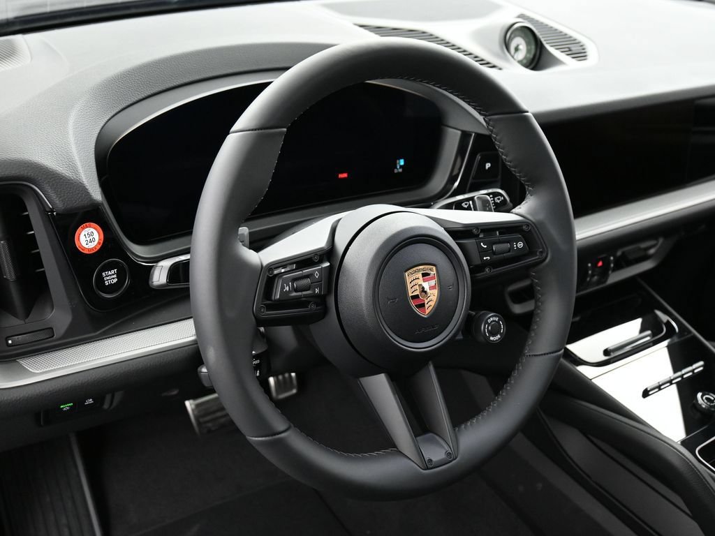 New 2026 Porsche Cayenne S AWD/4WD image 17