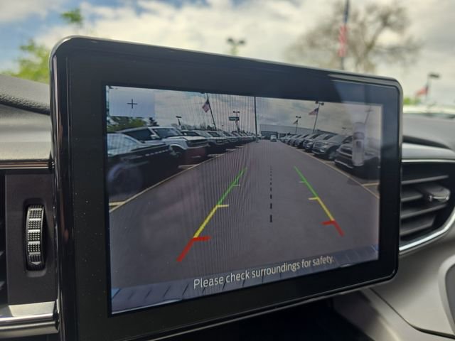 Used 2023 Ford Explorer XLT w/ Equipment Group 202A RWD image 22