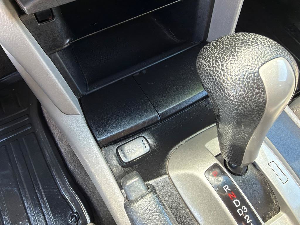 Used 2010 Honda Accord EX-L image 34