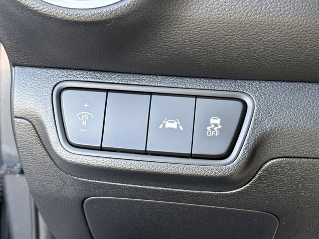 Used 2021 Kia Forte LXS FWD image 22
