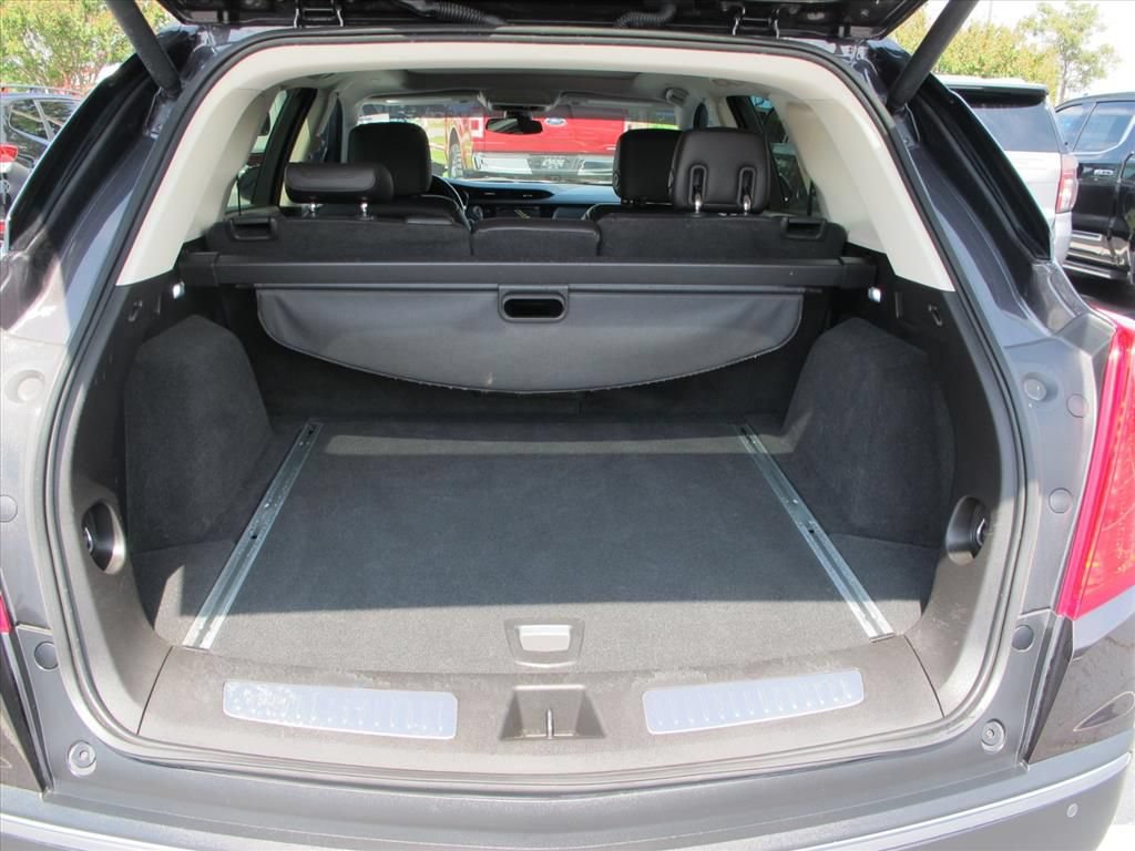 Used 2019 Cadillac XT5 Premium Luxury FWD image 24